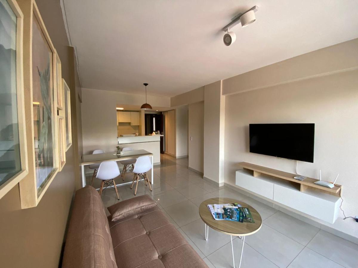 San Miguel de Tucumán 9 De Julio Park Suites מראה חיצוני תמונה